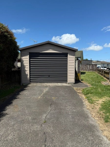 2/6 Trimdon Street, Randwick Park, Auckland - Carousel 15