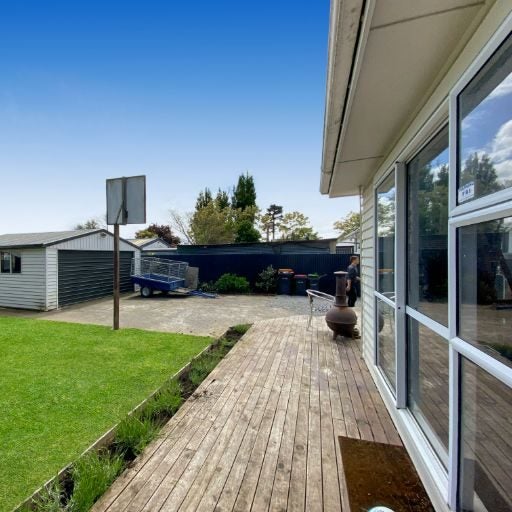121 Pages Road, Wainoni, Christchurch - Carousel 20