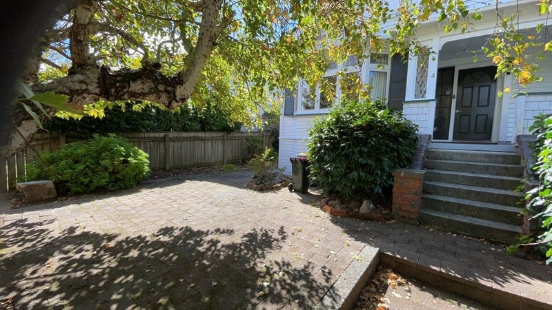 4 Newcombe Crescent, Karori, Wellington - Carousel 25