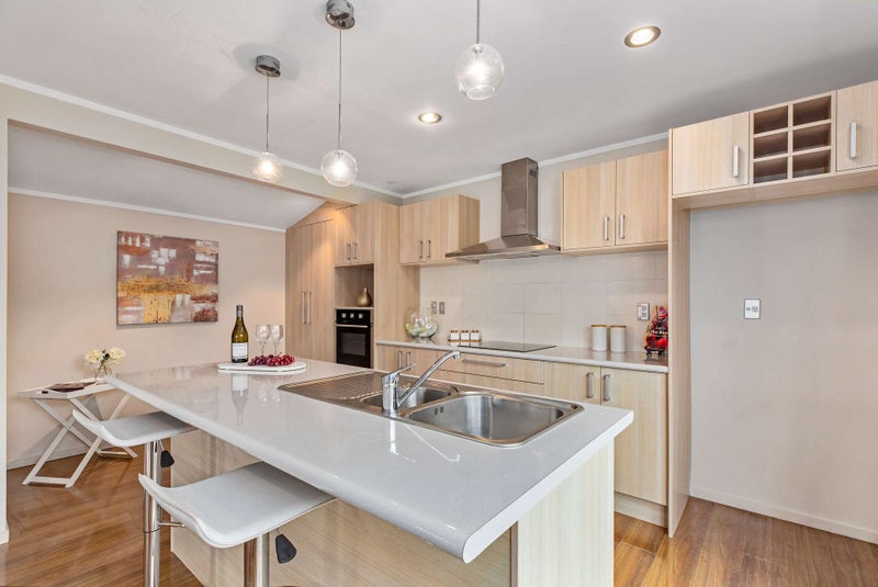 10A Taumata Road, Sandringham, Auckland - Carousel 2