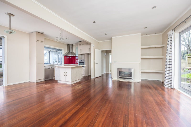 386 Lake Road, Takapuna, Auckland - Carousel 2