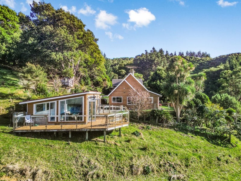 107 Crowther Road, Wainuiomata, Lower Hutt - Carousel 2