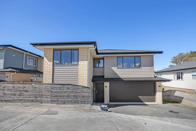 24B Oriana Avenue, Lynfield, Auckland - Carousel 1