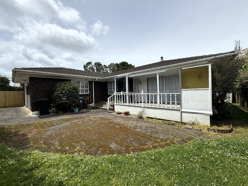 5 Raurenga Avenue, Royal Oak, Auckland - Carousel 2