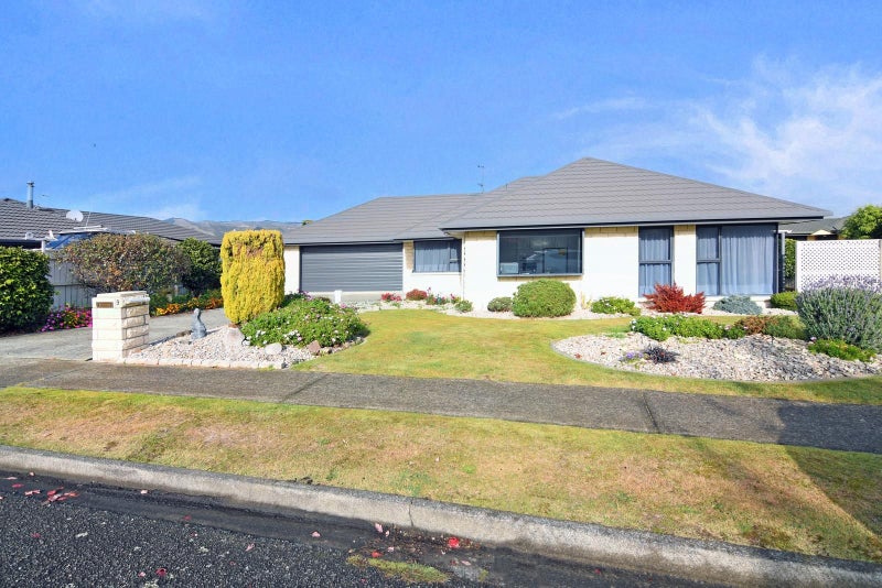 9 Saunders Crescent, Stoke, Nelson - Carousel 2