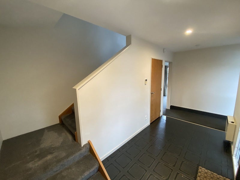 2/39 Witako Street, EPUNI, LOWER HUTT - Carousel 2