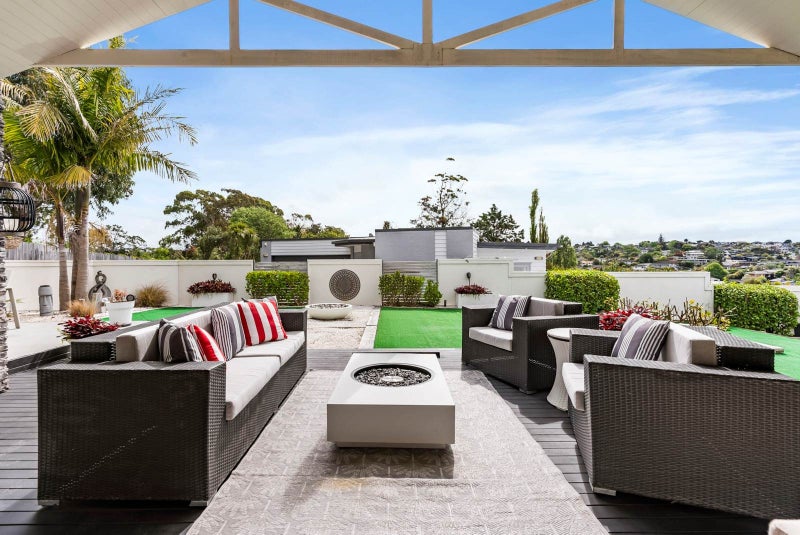 2/42 Deep Creek Road, Torbay, Auckland - Carousel 2