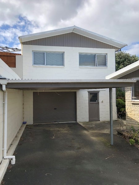 42 Caernarvon Street, Dinsdale, Hamilton - Carousel 1