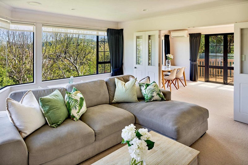 14 Musket Lane, Whitby, Porirua - Carousel 1