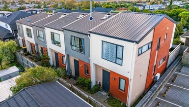 4/87 Astley Avenue, New Lynn, Auckland - Carousel 1