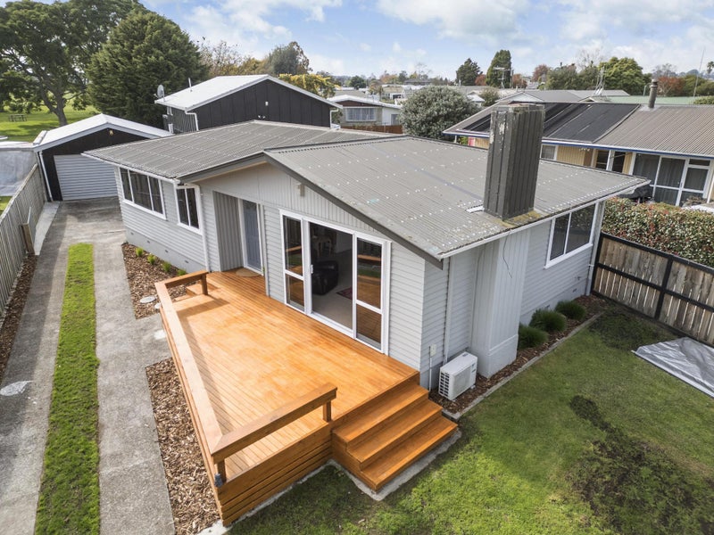 34 Rhonda Avenue, Deanwell, Hamilton - Carousel 2