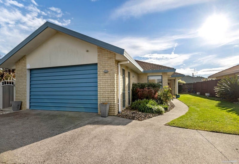 20 Larisa Grove, Papamoa Beach, Papamoa - Carousel 11