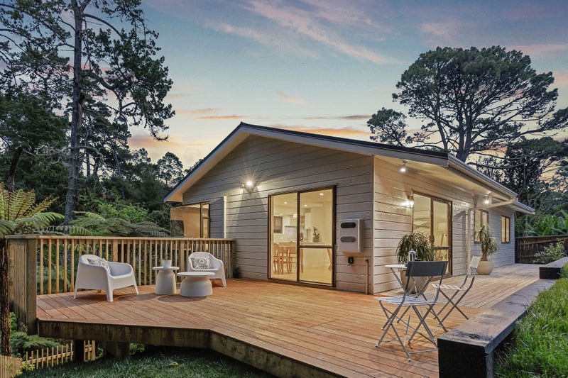 46B Gladys Avenue, Glenfield, Auckland - Carousel 16