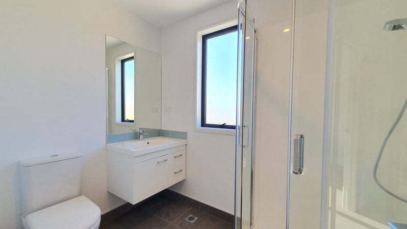 1/75 Bollard Avenue, New Windsor, Auckland - Carousel 2