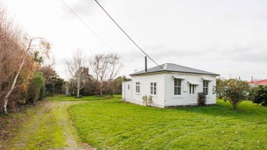 916 Tennent Drive, Linton, Palmerston North - Carousel 1