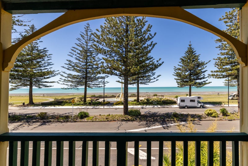 567 Marine Parade, Napier South, Napier - Carousel 2