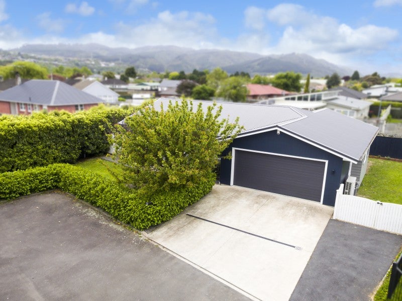 10 Fire Station Lane, Trentham, Upper Hutt - Carousel 2
