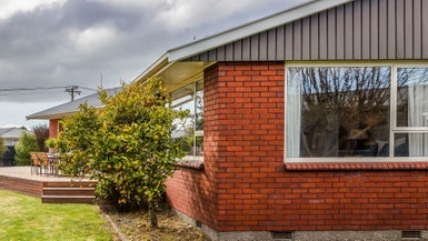 1 Munro Street, Redwood, Christchurch - Carousel 1
