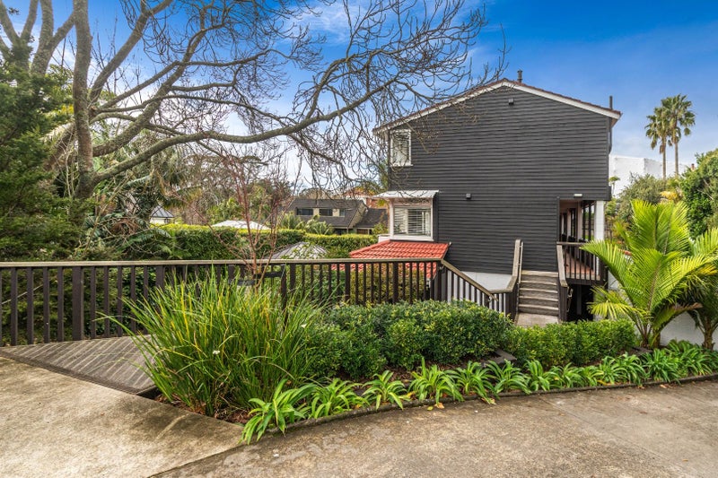 11/49 Curran Street, Herne Bay, Auckland - Carousel 18