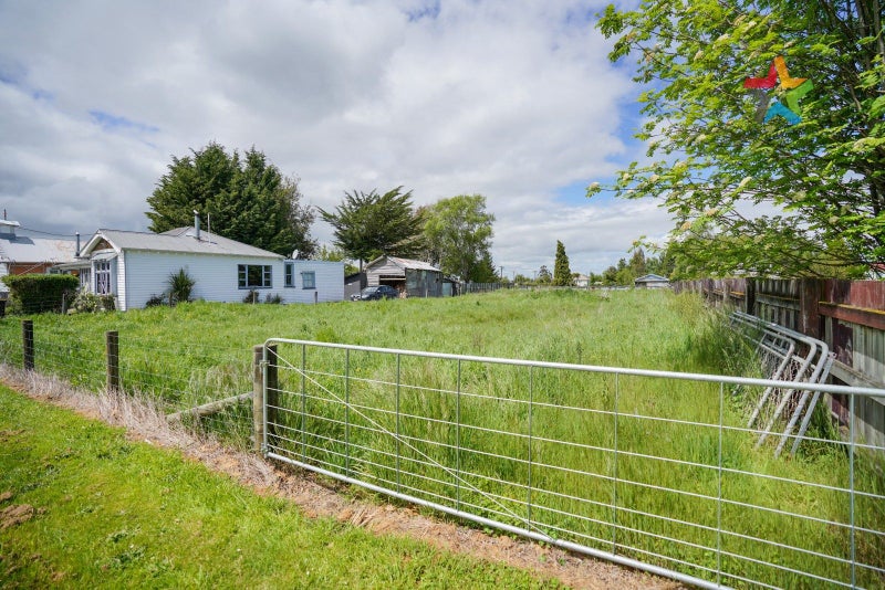 123 Birchwood Road, Ohai, Ohai - Carousel 2