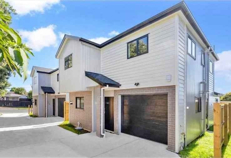 3B Riverton Drive, Randwick Park, Auckland - Carousel 1