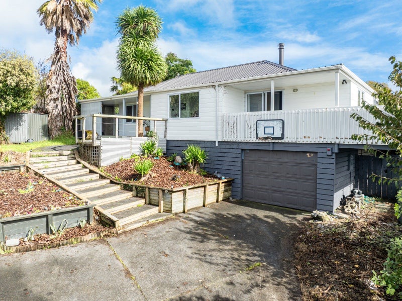 45 Carillon Place, Massey, Auckland - Carousel 2