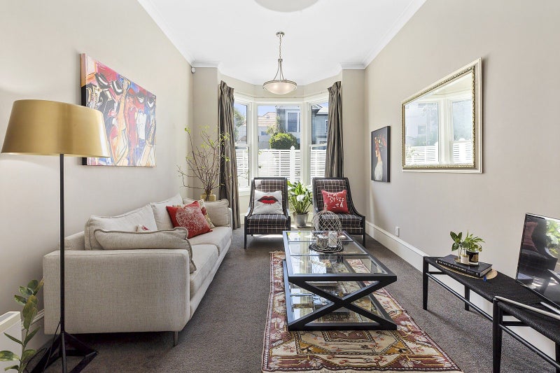 82 Roxburgh Street, Mount Victoria, Wellington - Carousel 2