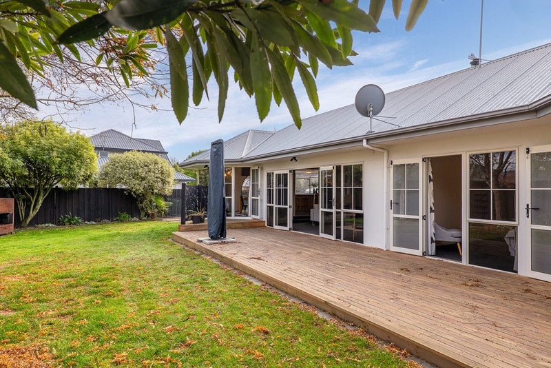 22 Millcroft Place, Parklands, Christchurch - Carousel 2