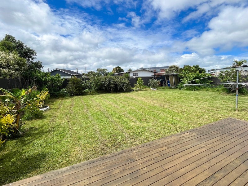 7 Lynette Place, Mangere, Auckland - Carousel 15