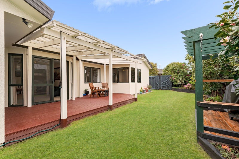4 Checketts Place, Papamoa Beach, Papamoa - Carousel 2