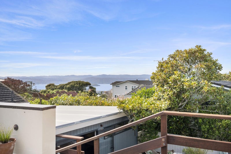 65 Nicholson Road, Khandallah, Wellington - Carousel 2