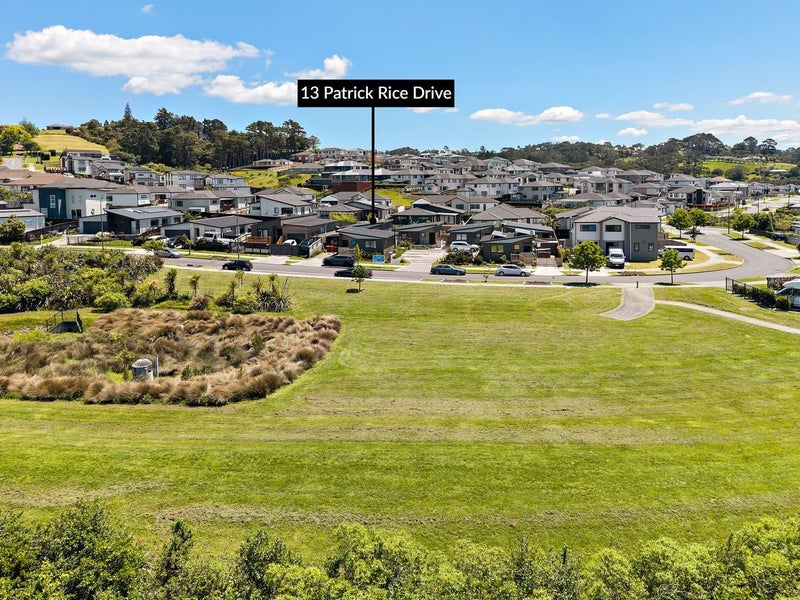 13 Patrick Rice Drive, Swanson, Auckland - Carousel 2