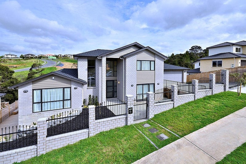 24 Silver Moon Road, Albany Heights, Auckland - Carousel 1