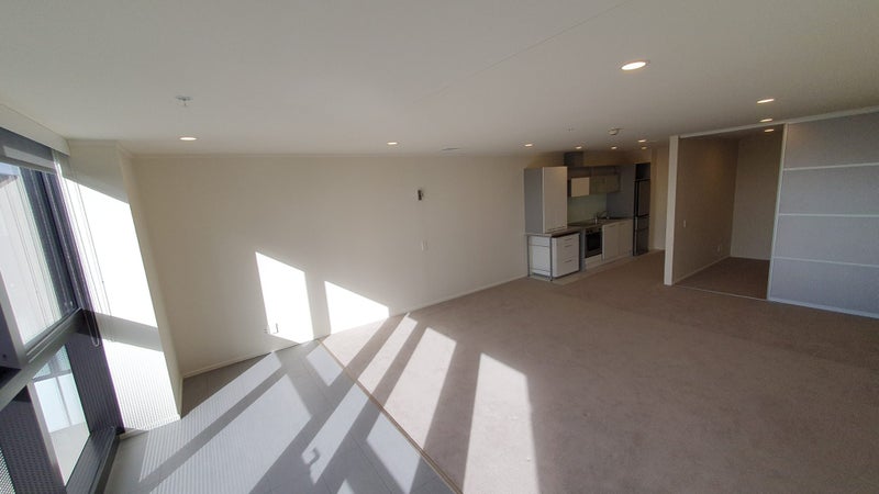6F/16 Burton Street, Grafton, Auckland - Carousel 2
