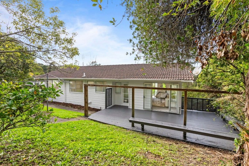 1/13 Erica Road, Sunnynook, Auckland - Carousel 1