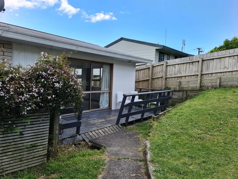 4A Burns Street, Gate Pa, Tauranga - Carousel 1