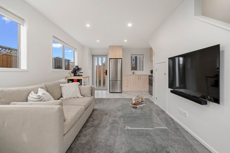 11/42 Kaikoura Street, Henderson, Auckland - Carousel 2
