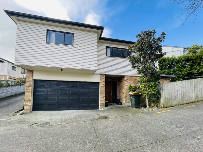 25 Hira Way, Hillsborough, Auckland - Carousel 1