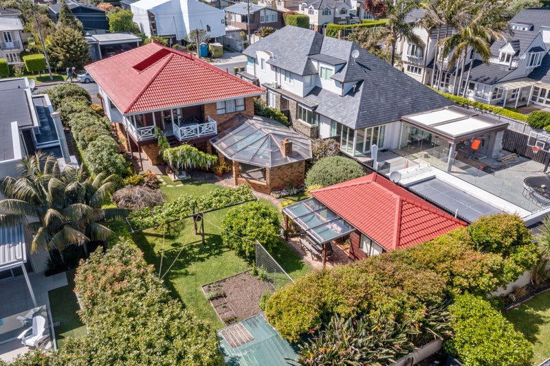 16 Cecil Road, Milford, Auckland - Carousel 2