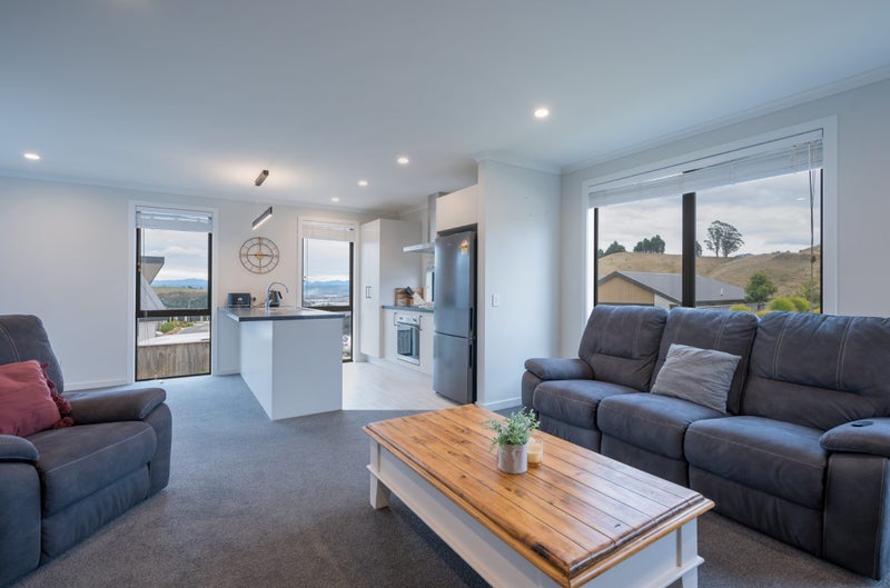 25 Huntaway Close, Stoke, Nelson - Carousel 2