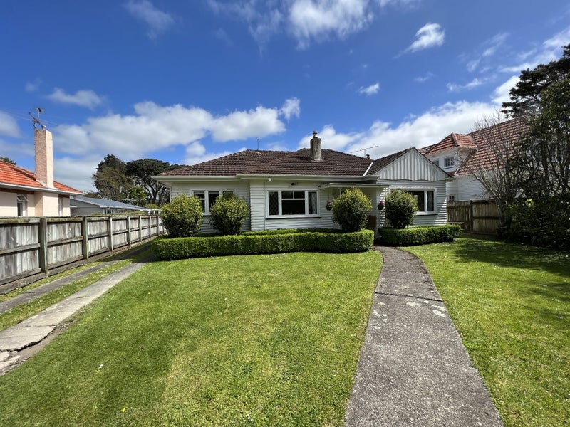 23 Military Road, Boulcott, Lower Hutt - Carousel 2