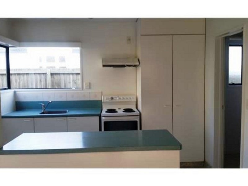 2/36 Mathesons Road, Phillipstown, Christchurch - Carousel 2