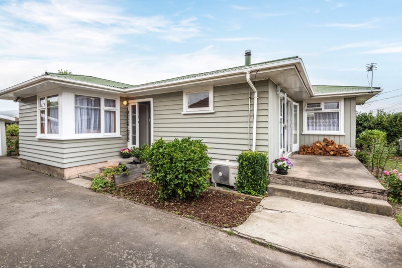 74 Hargood Street, Woolston, Christchurch - Carousel 1