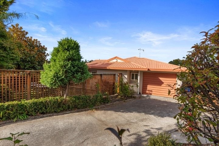 7 Newark Close, Gate Pa, Tauranga - Carousel 2