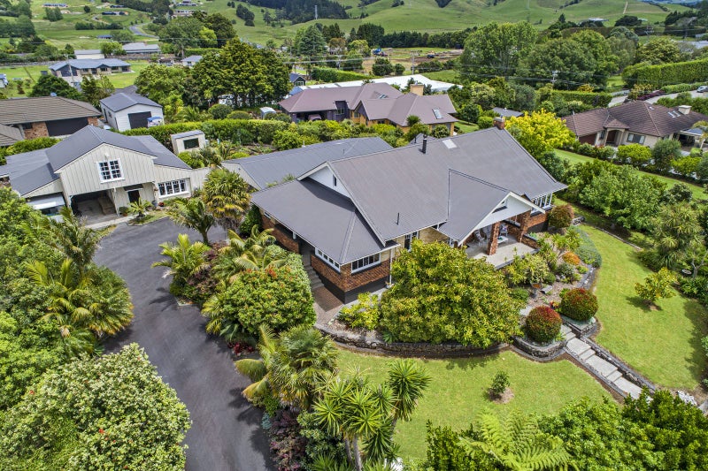 8 Tullamore, Maunu, Whangarei - Carousel 2