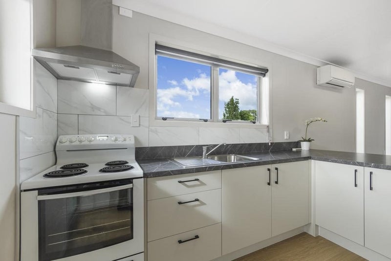 73 Thompson Street, Leamington, Cambridge - Carousel 2