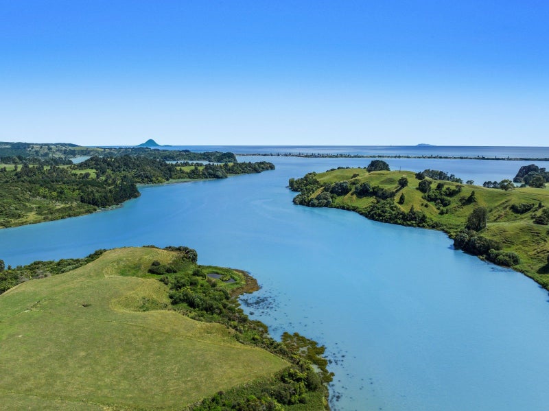 45 Burke Road, Wainui, Opotiki - Carousel 24