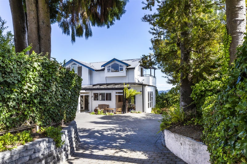 11 Crowther Terrace, Waipahihi, Taupo - Carousel 2