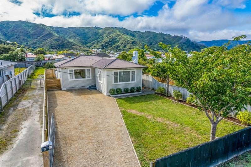 74 Westminster Road, Wainuiomata, Lower Hutt - Carousel 2