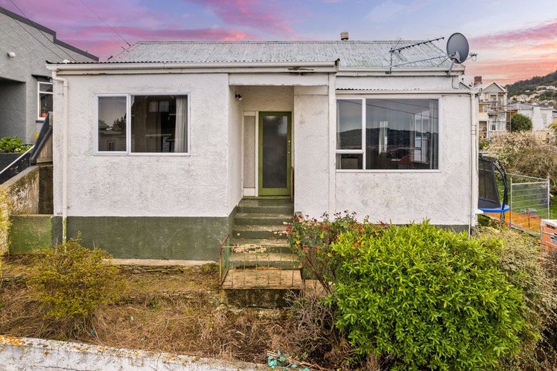 20 Peter Street, Caversham, Dunedin - Carousel 1